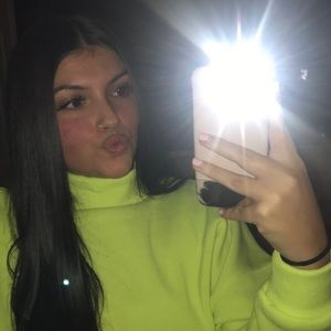 Meet your Posher, Brianna